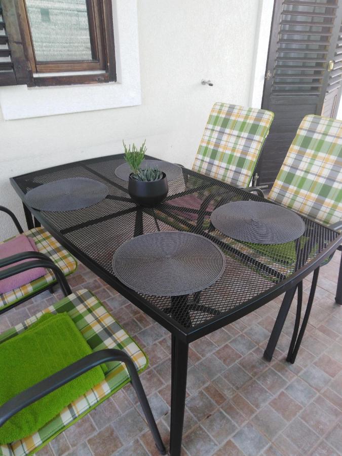 Apartman Irena With Terase End Private Parking Donji Okrug  Exterior foto